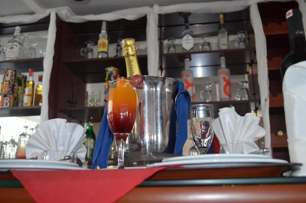***  Club Rose Bay Hotel Foca Turkey