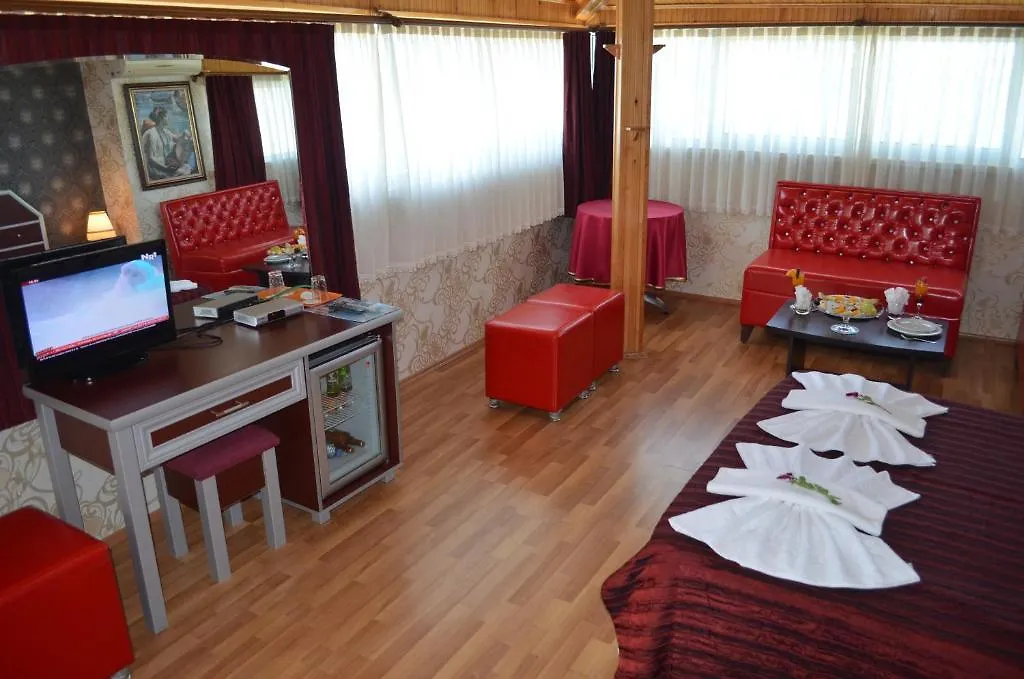 Club Rose Bay Hotel Foca