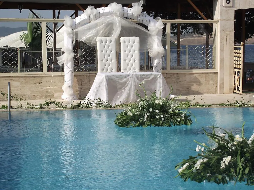 Club Rose Bay Hotel Foca